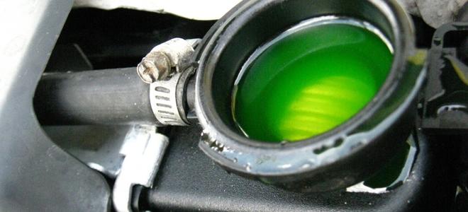 coolant light comes on when cold