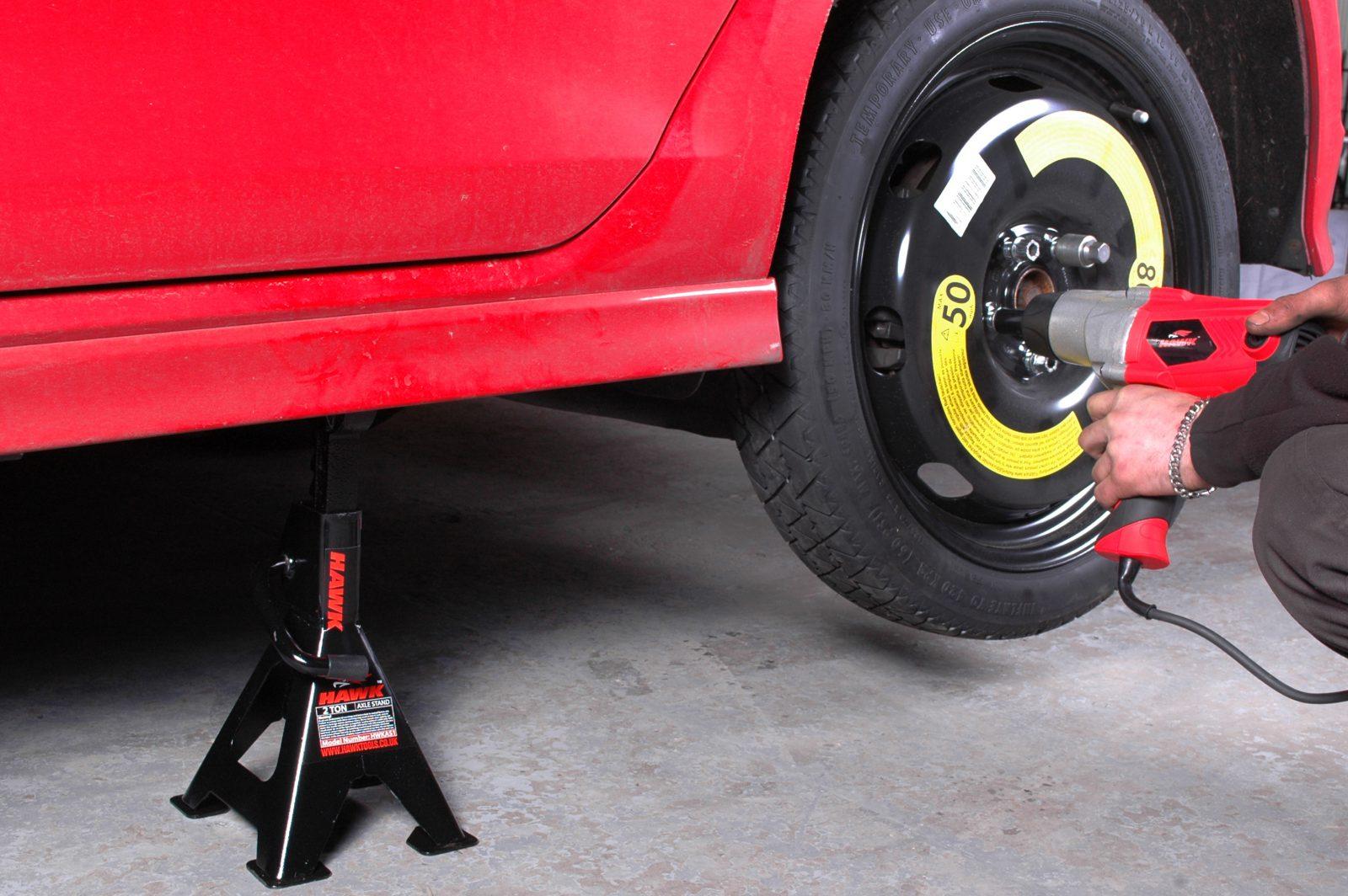 How to take off drum brakes