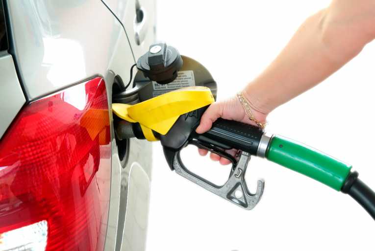 Finding out how to get better gas mileage Wondering how to get better gas mileage