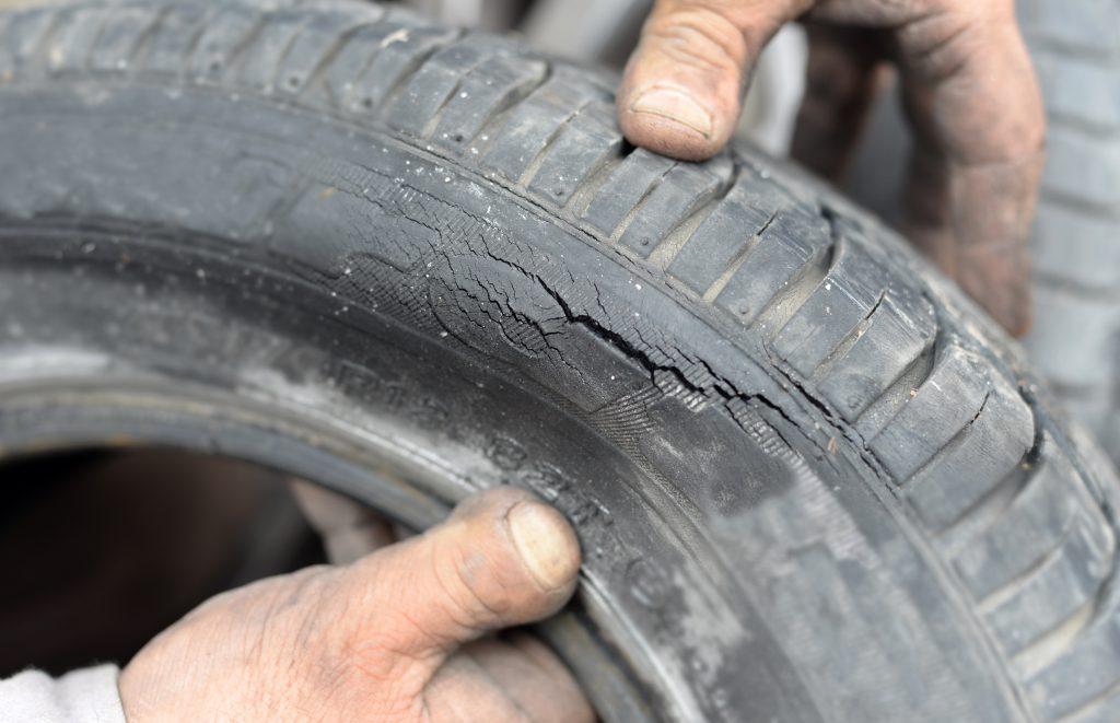 Driving with a bad tie rod affects tire quality driving with a bad tie rod
