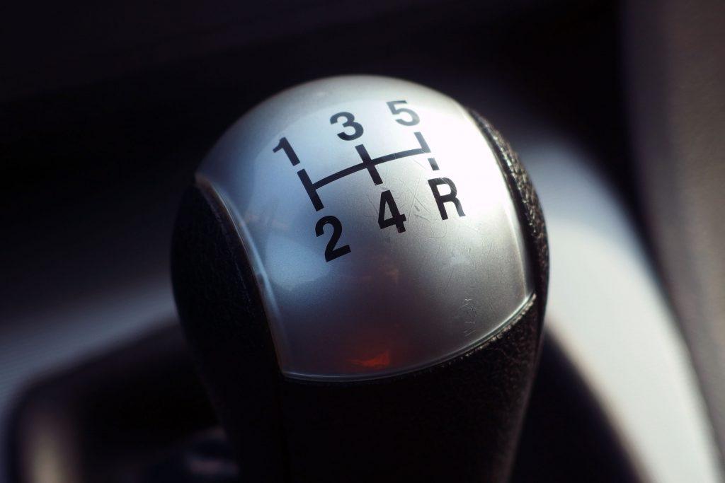 Unsynchronised hard to down-shift to 1st gear Finding hard to down-shift to 1st gear