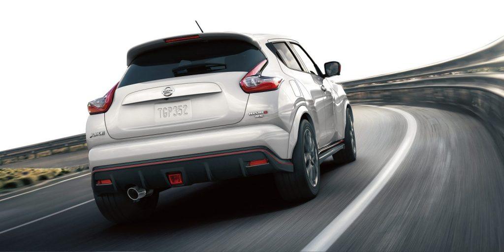 Hard to down-shift to 1st gear in manual transmissions What happens when hard to down-shift to 1st gear happens