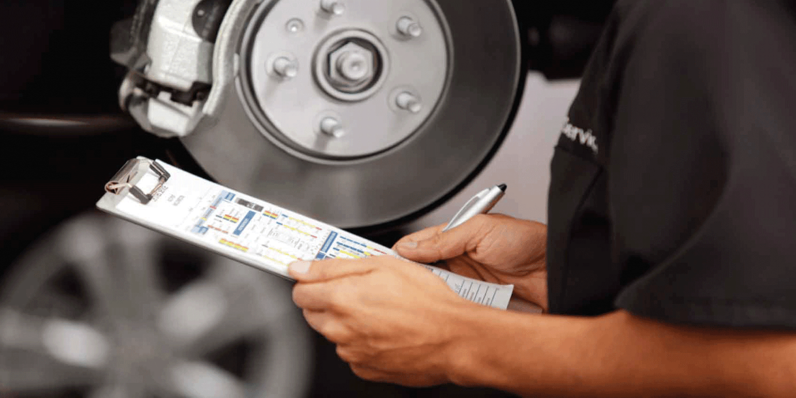 Why does my Car Shake when I Turn It On? Reasons to Know Now