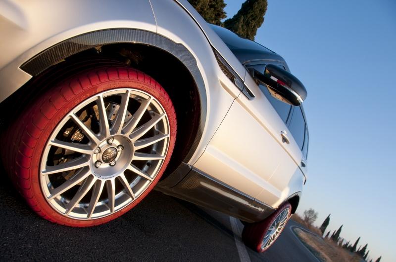Colored tires are not suitable for daily driving. color tires for cars