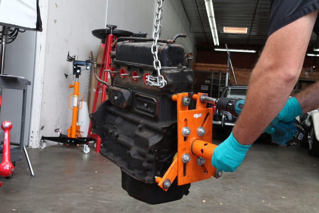 How to use an engine stand in the right way Look for How to use an engine stand