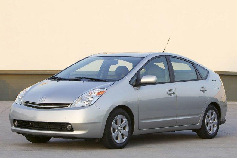 Most Reliable Used Cars Under 5000 >> The Ultimate List Of 10 Best Used Cars Under 5000 Dollars Most Reliable Used Cars Under 5000 >> The Ultimate List Of 10 Best Used Cars Under 5000 Dollars