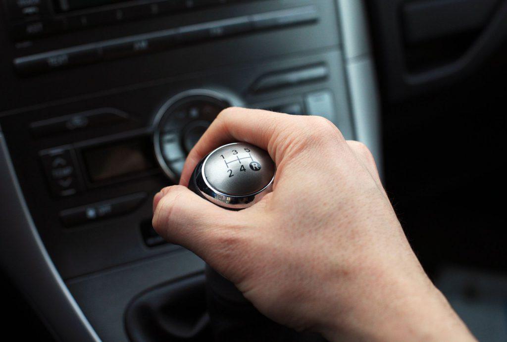 Skills for driving a manual transmission Why driving a manual transmission?