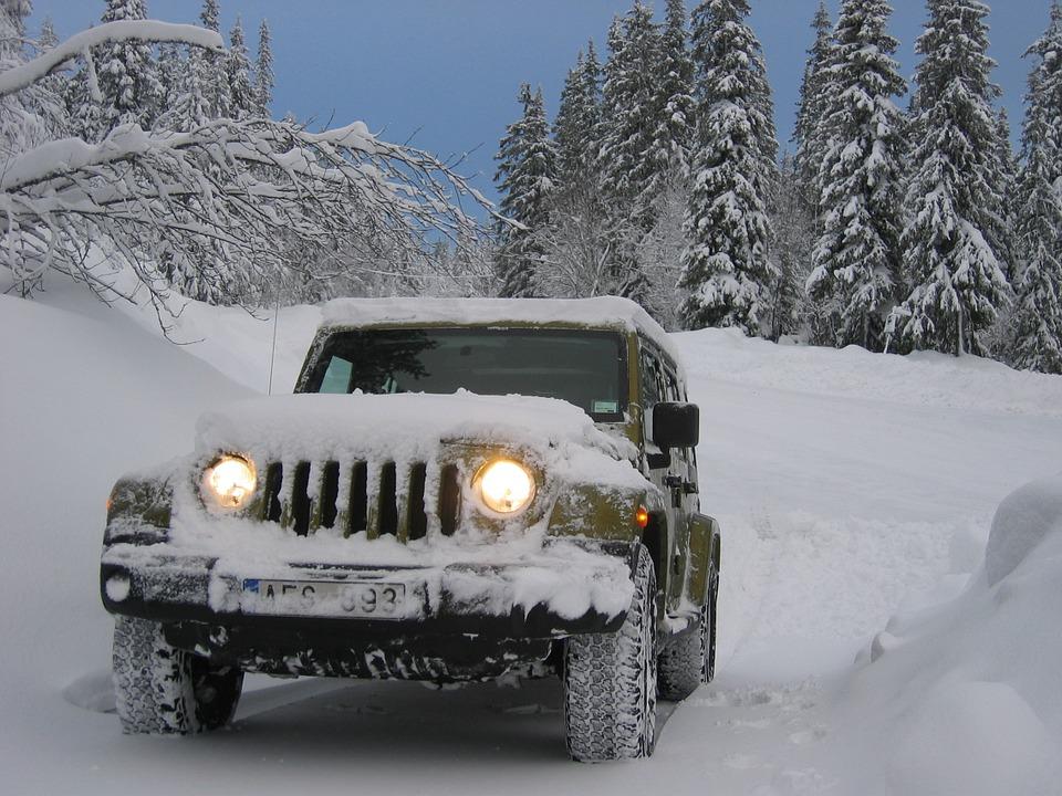Getting your car unstuck from snow process Techniques for getting your car unstuck from snow