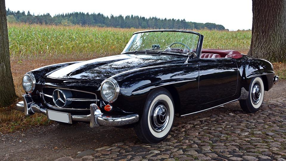 Aspects of buying a used Mercedes Benefits of buying a used Mercedes