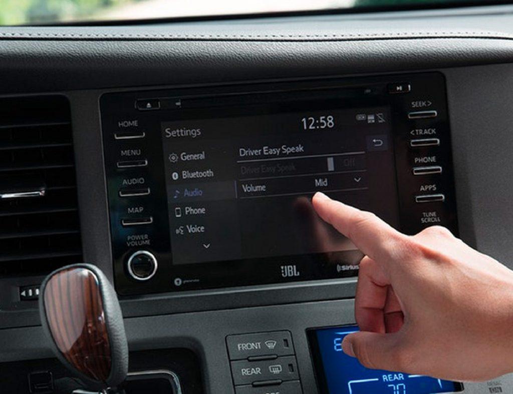 Most family-friendly car features Disadvantages of family-friendly car features