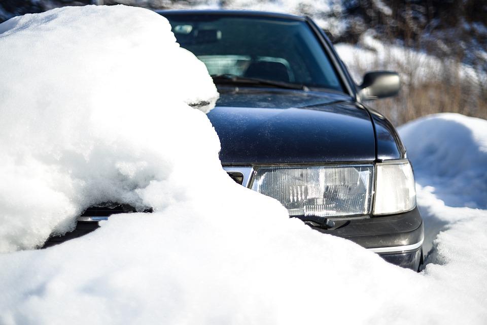 Problem faces after leaving car outside in cold weather Ways to overcome leaving car outside in cold weather