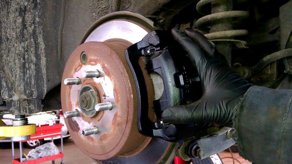 Know about how many brake pads on a car Myths about how many brake pads on a car