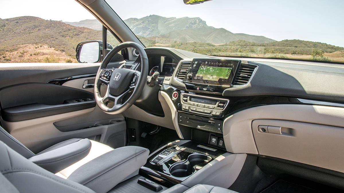 Honda Pilot vs. Toyota Highlander- The difference! Honda Pilot vs. Toyota Highlander- how and which one to buy?