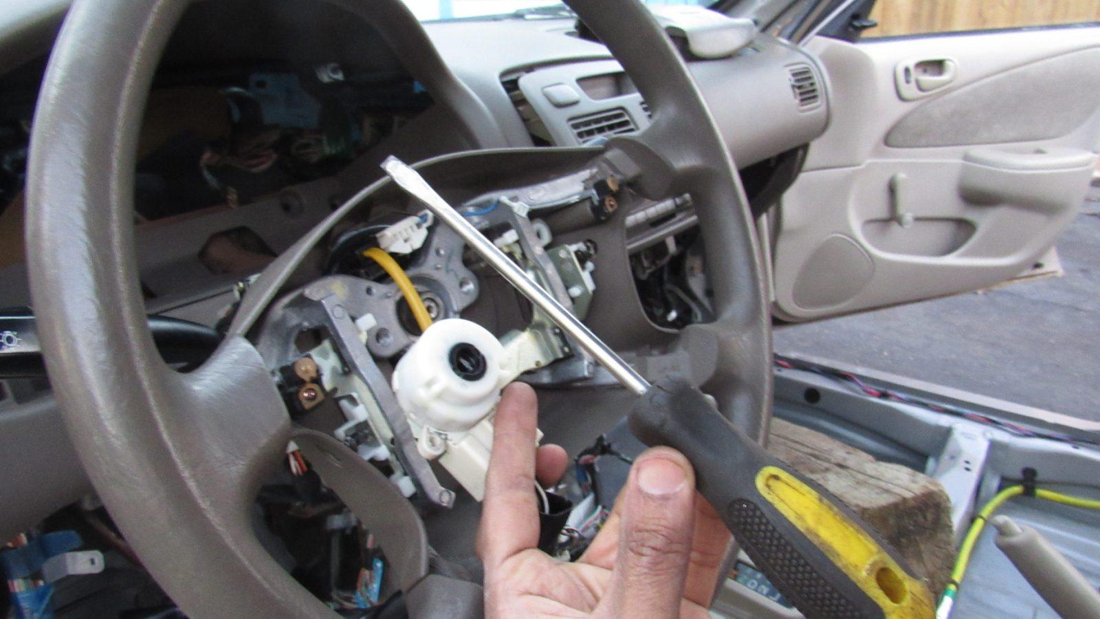 What and how to hotwire a car? The tips! how to hotwire a car? the reasons!