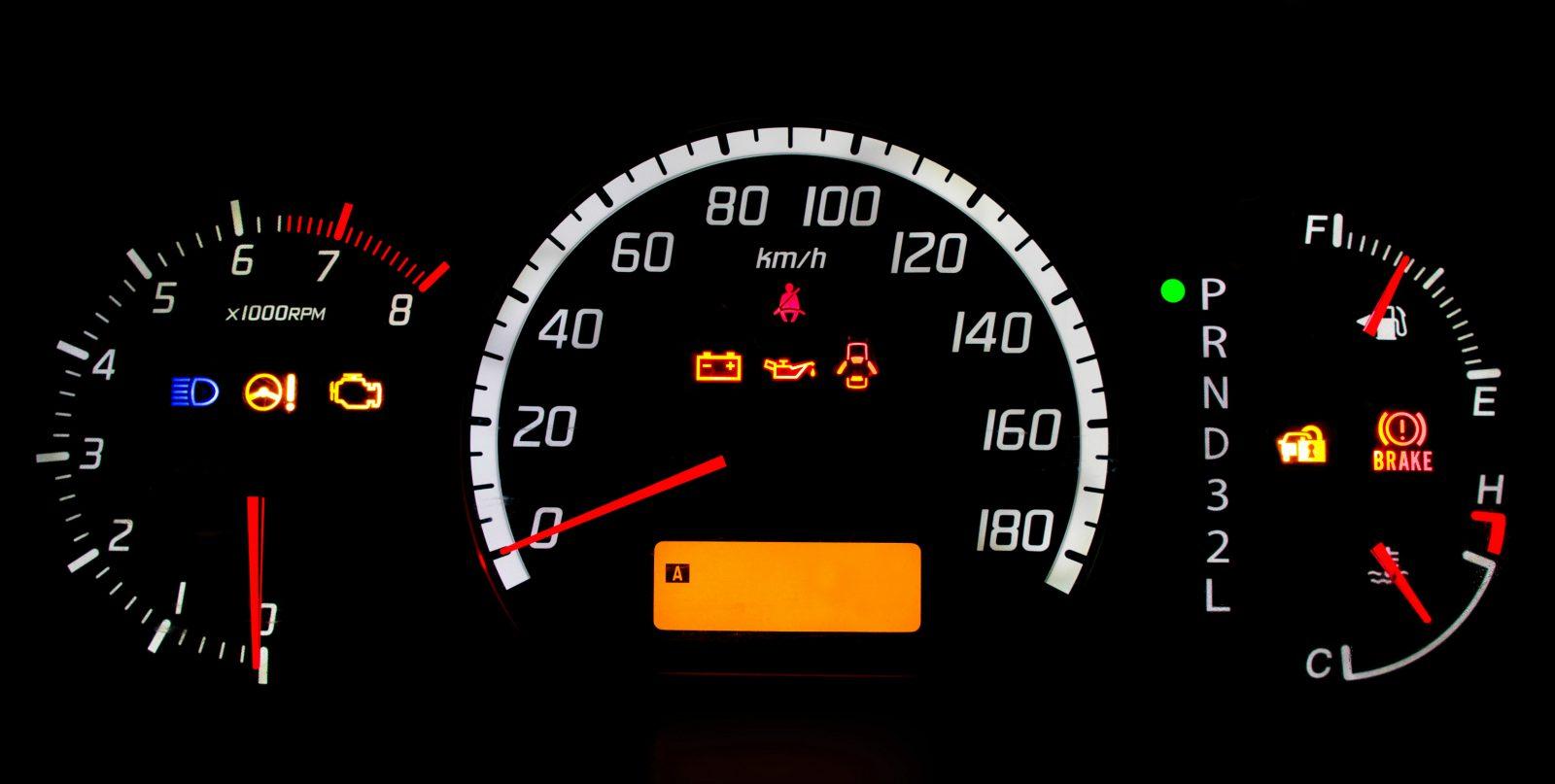 What The Dash Lights Stay On After Key is Removed Mean? CAR FROM JAPAN