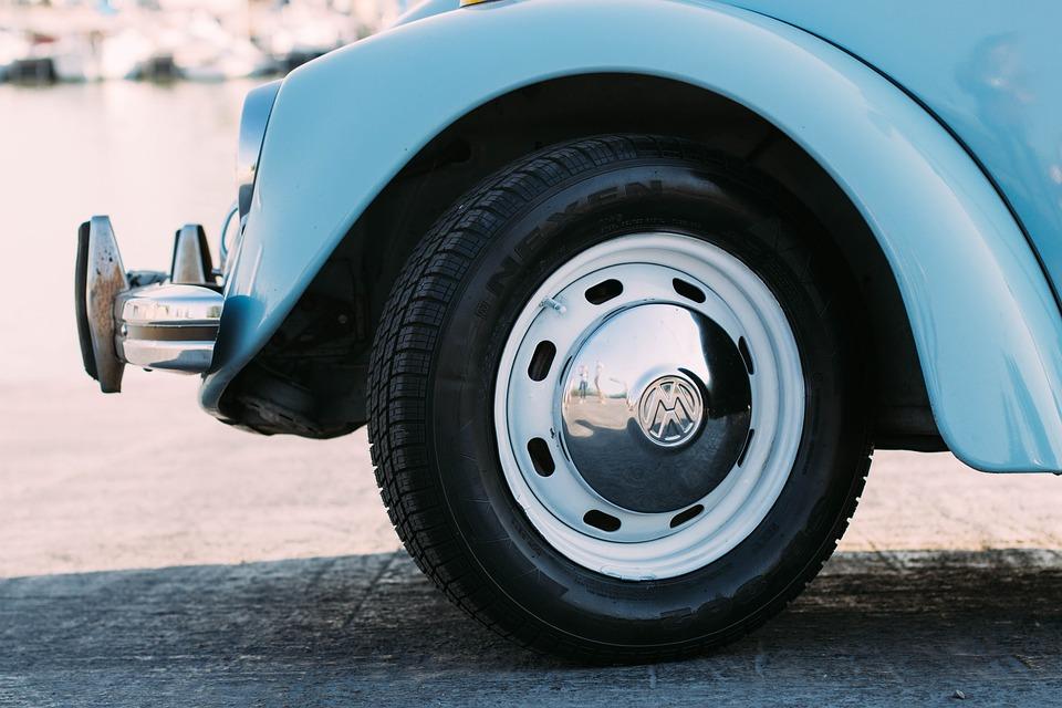 How to take air out of a tire? The Complete Guide How to take air out of a tire? The Definitive Guide