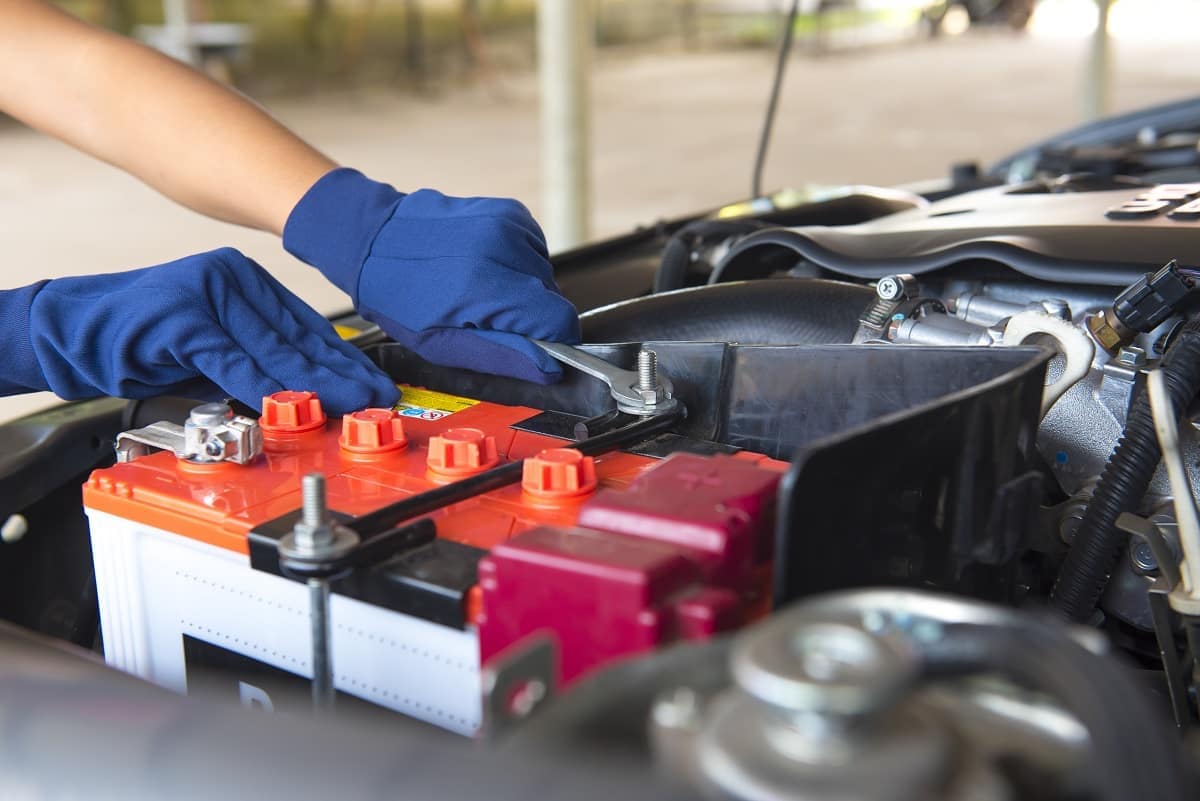 disconnect your car’s battery- here is the process! disconnect your car’s battery- like this