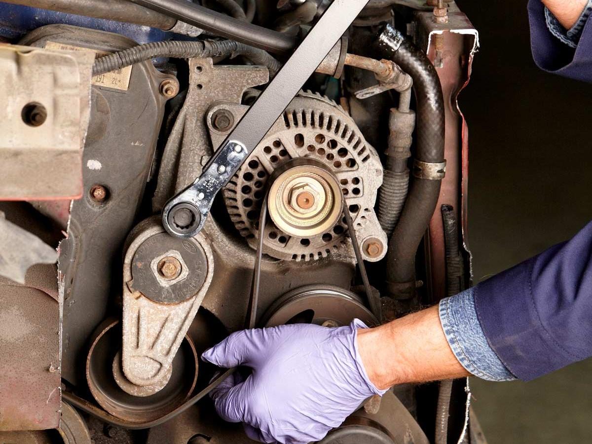 Changing a serpentine belt how to change a serpentine belt