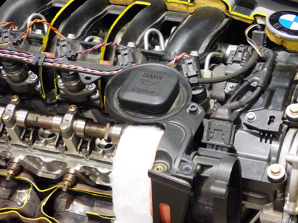 The possible damages to the car engine for driving without oil cap Why is driving without oil cap bad for vehicle?