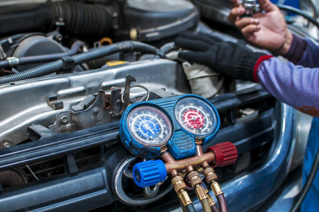 AC Recovery Machine remove freon from car at home