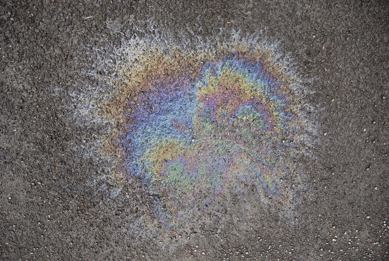 Oil Spillage cleaning oil spill
