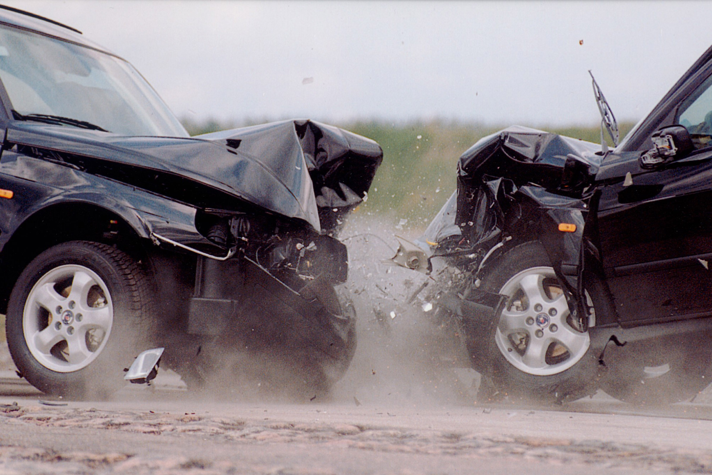 How to tell if a used car has been in an accident How to tell if a used car has been in an accident- the answers are here for you