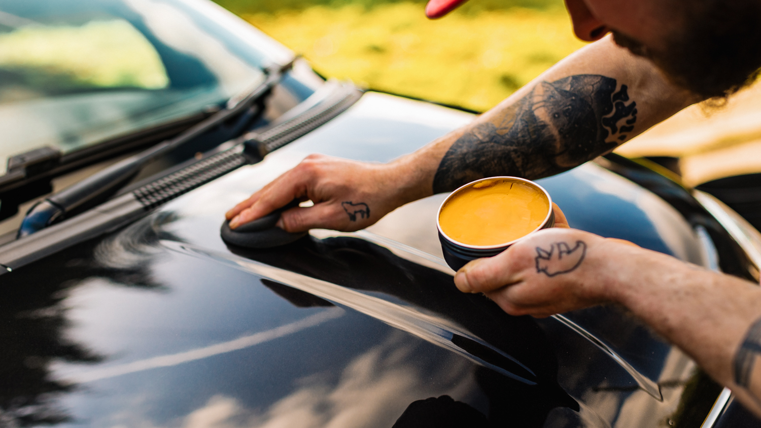 best way to wax a car