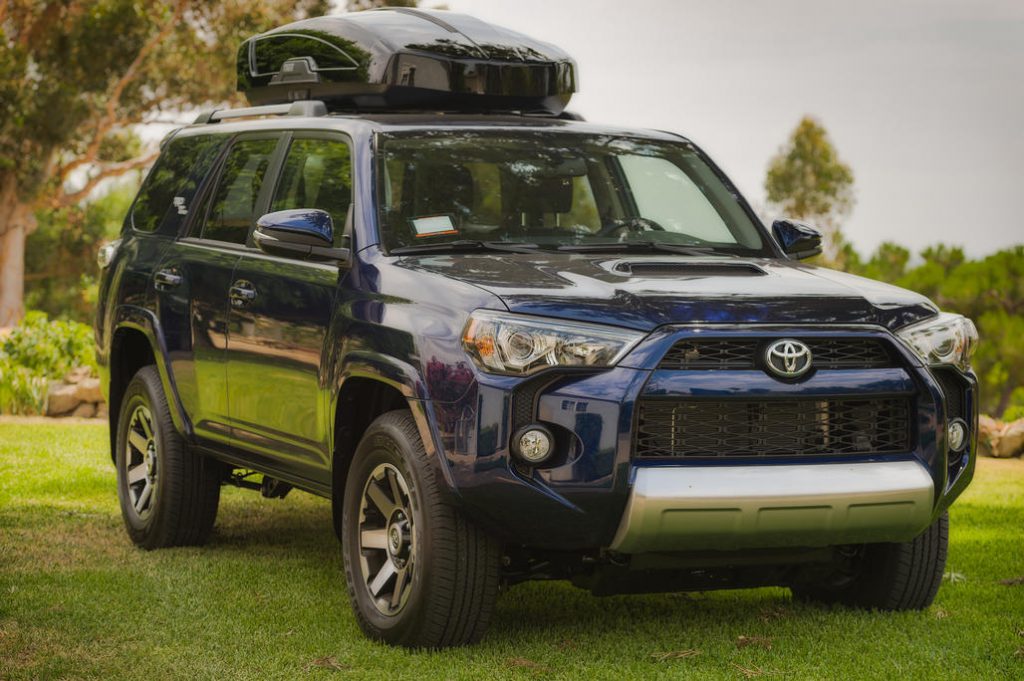 Thule Force Cargo Box cargo carrier for suv