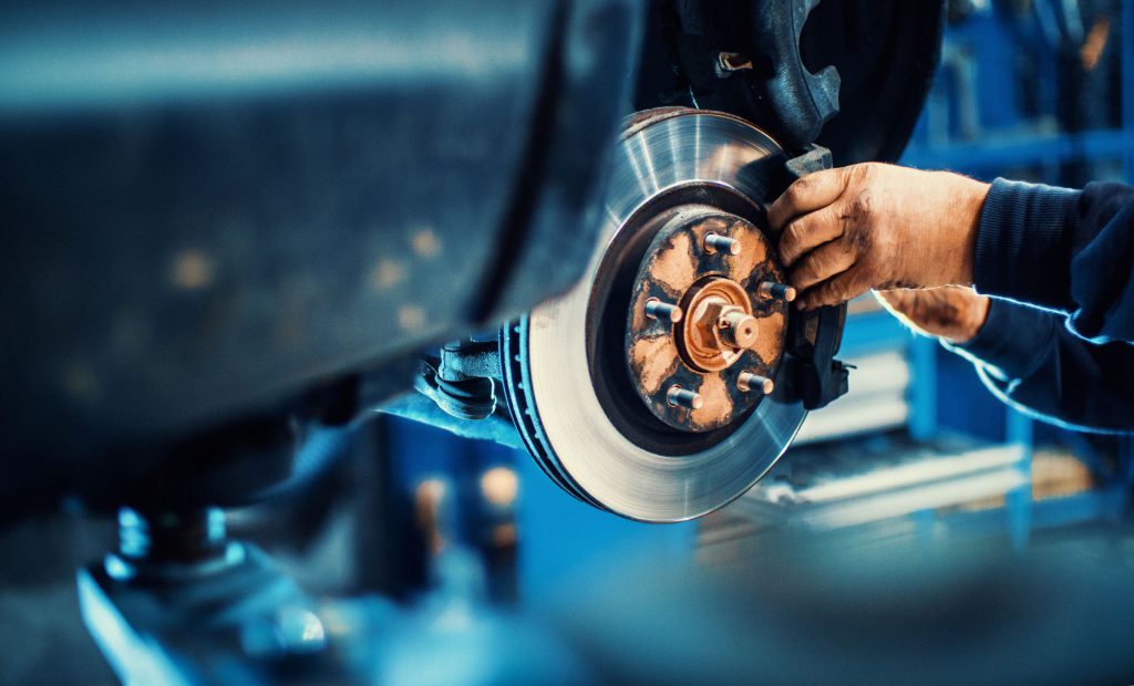 Subaru offers free repairs for brake pedal bolt missing issue. Subaru recalls 2020 Outback and Legacy models for fixing brake pedal bolts.