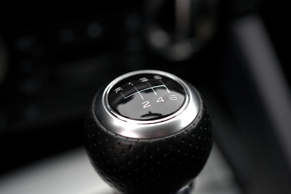 2016 stick shift cars