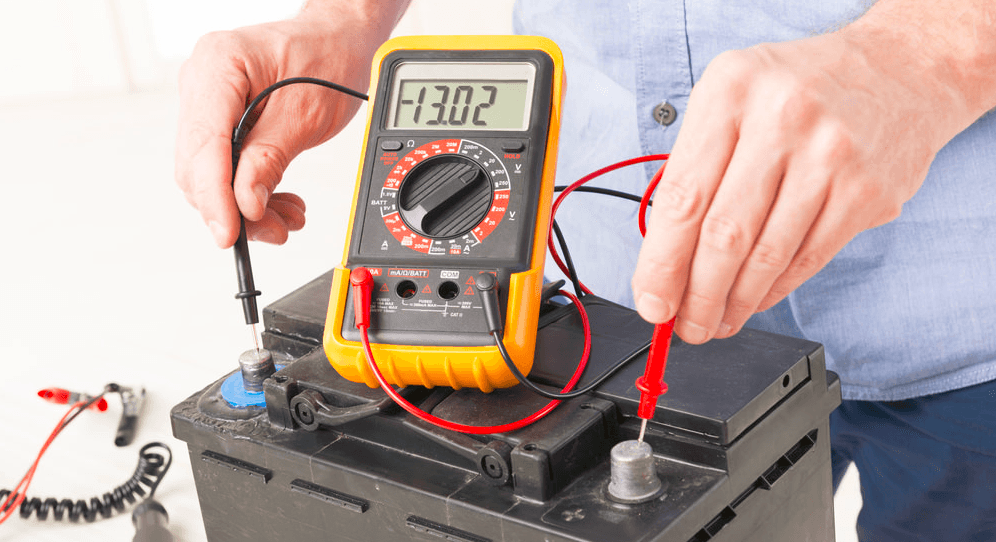 check car battery with multimeter
