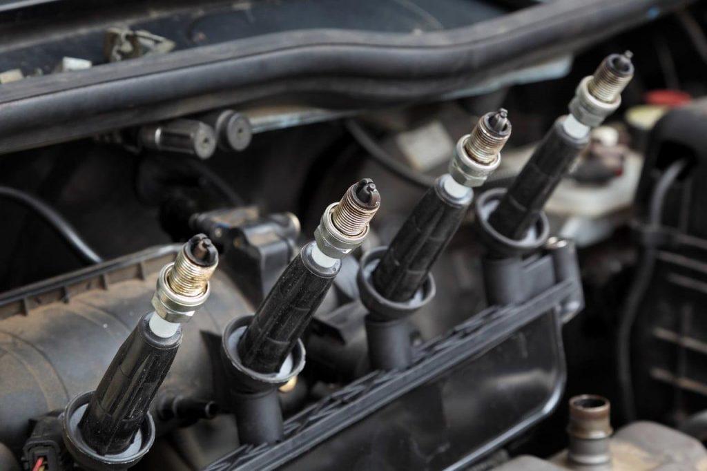 Regularly check the vehicle oil if it is sufficient four-stroke combustion cycle