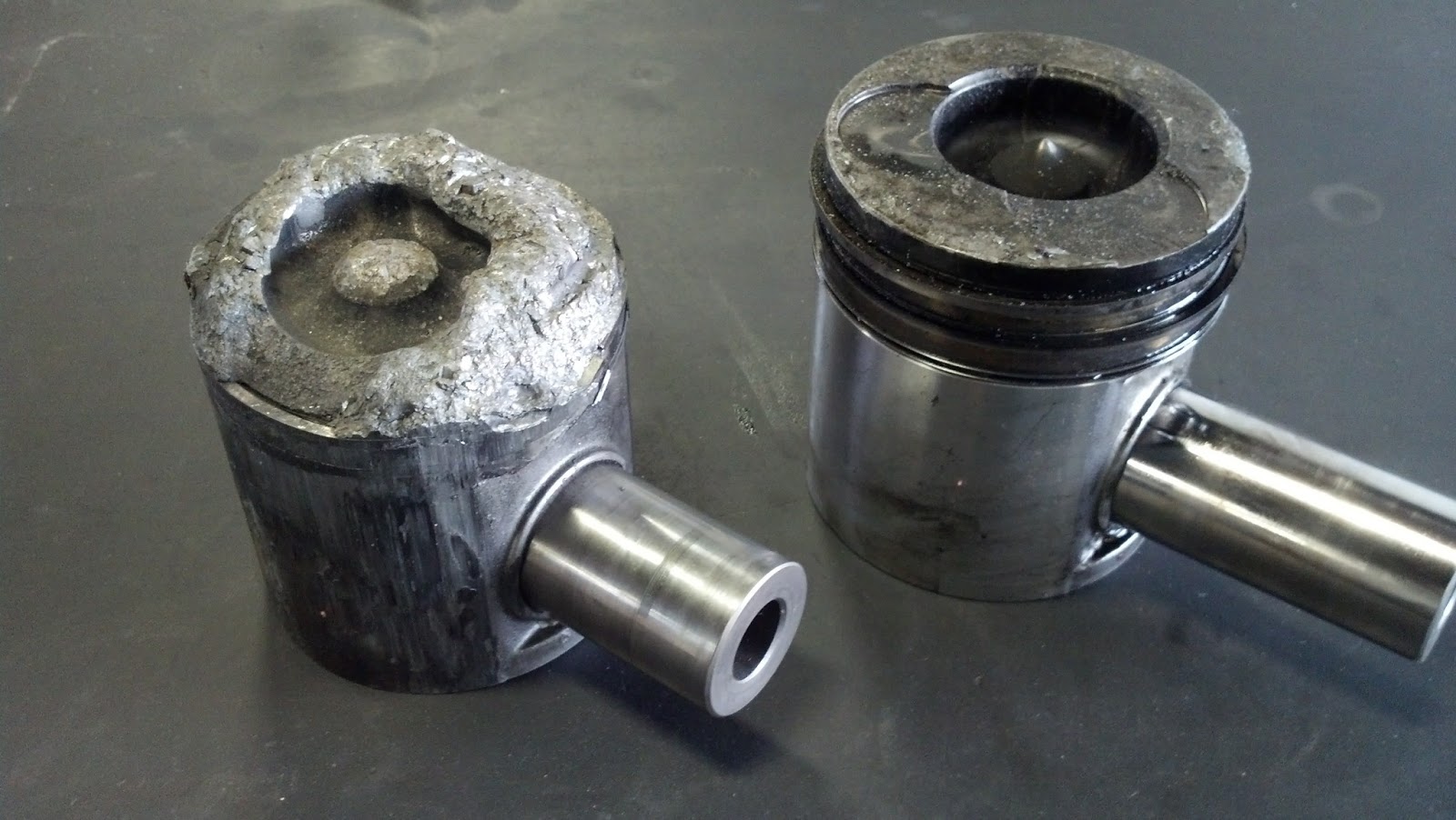 Damaged Piston No Compression In One Cylinder