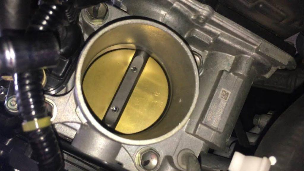 Honda's Throttle Honda Econ button