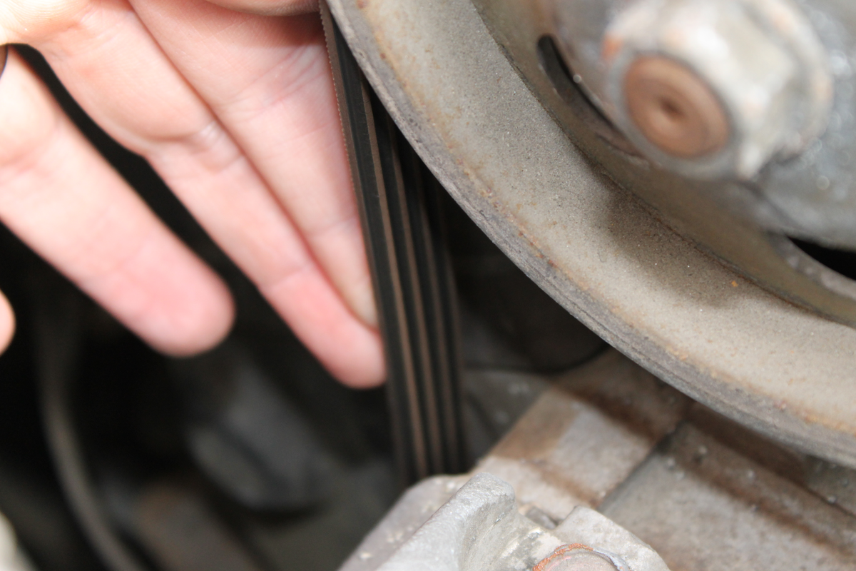 How Much Does a Serpentine Belt Cost? - CAR FROM JAPAN