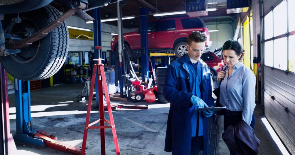 Professionals Checking Vehicle When to change transmission filter