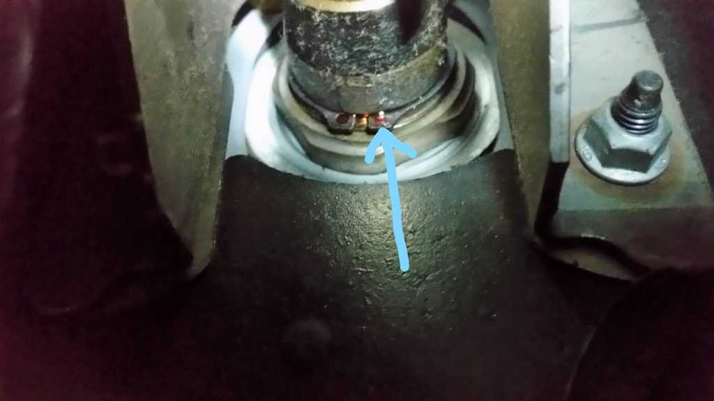 power steering fluid leaking fast