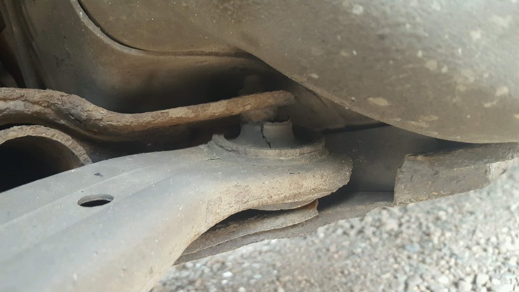 potholes damage to car