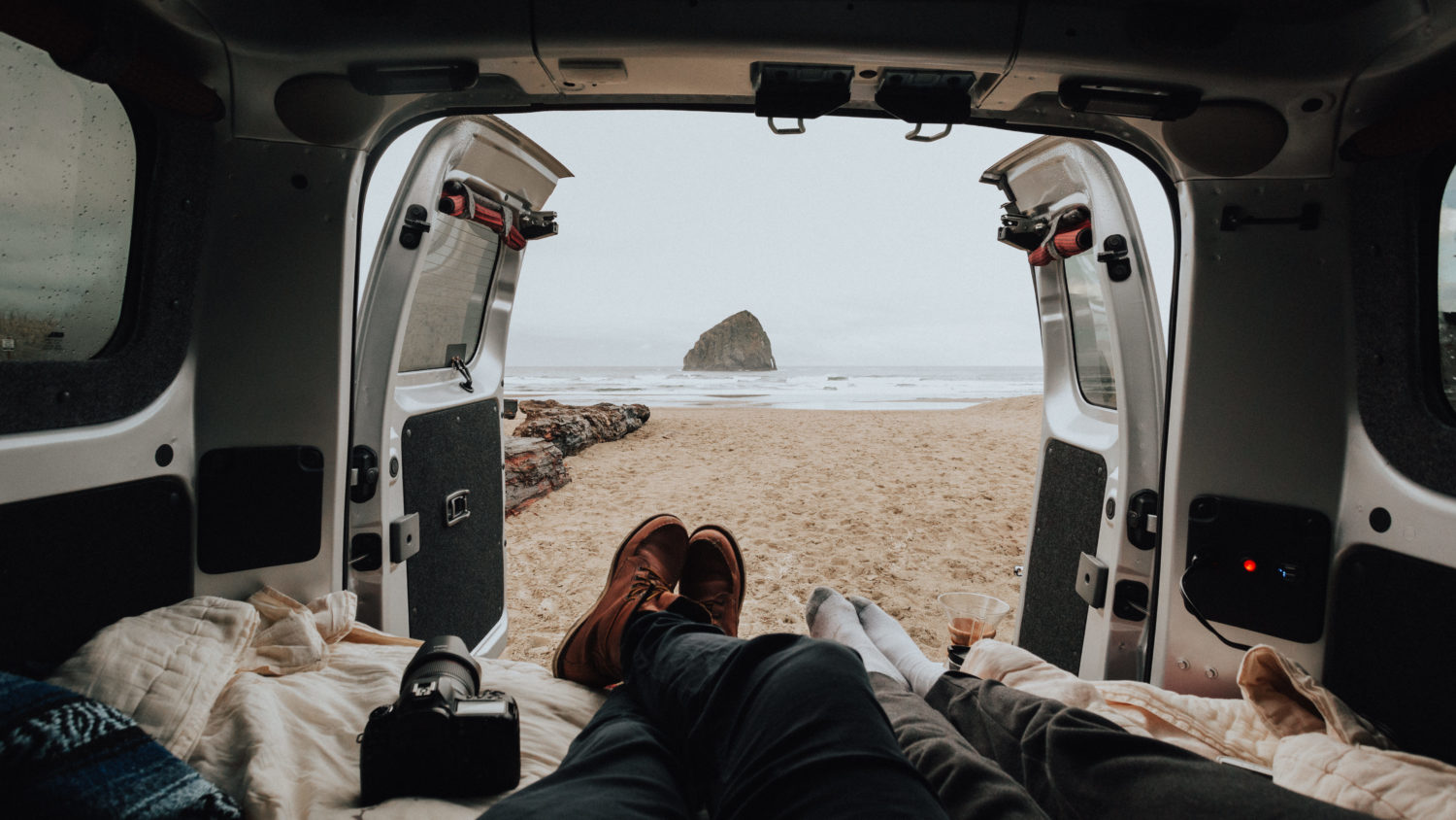 How to Sleep Comfortably in a Car CAR FROM JAPAN