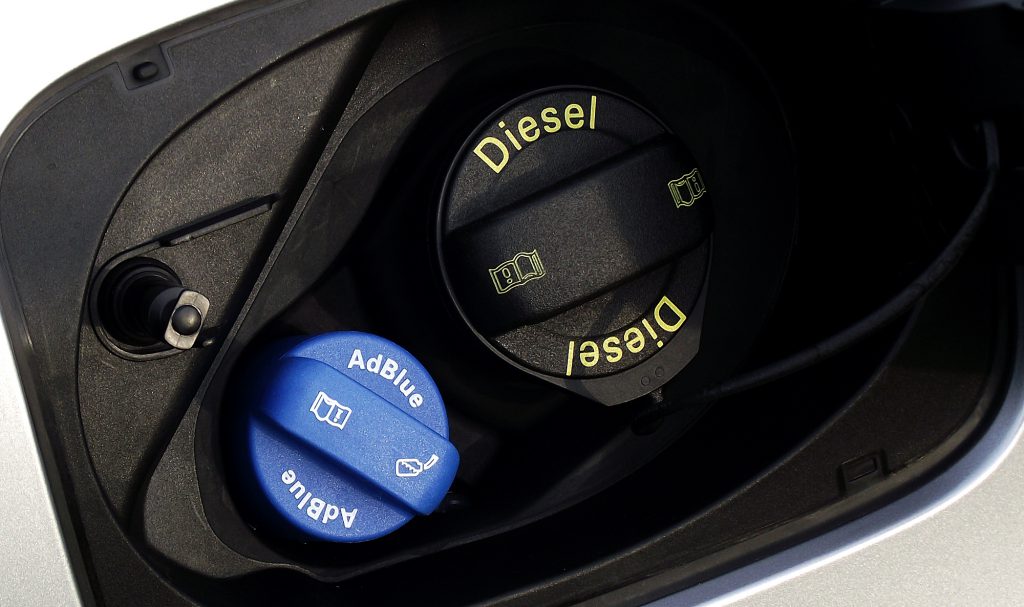 AdBlue Tank Do BMW diesels use AdBlue