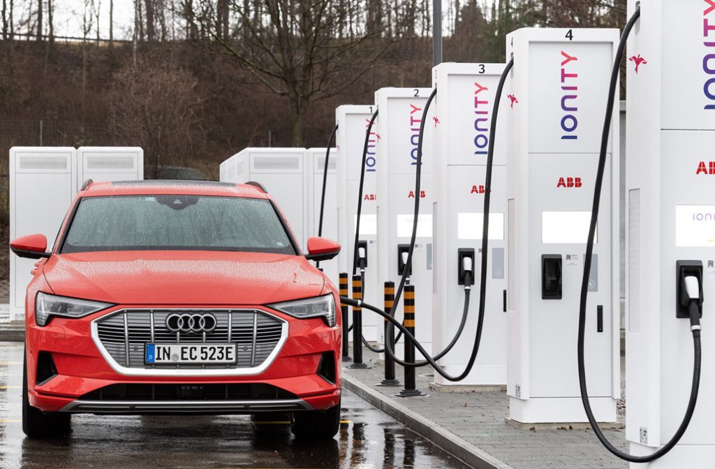 Combien De Temps Il Faut Pour Recharger Une Voiture électrique Combien de temps faut-il pour recharger une voiture électrique