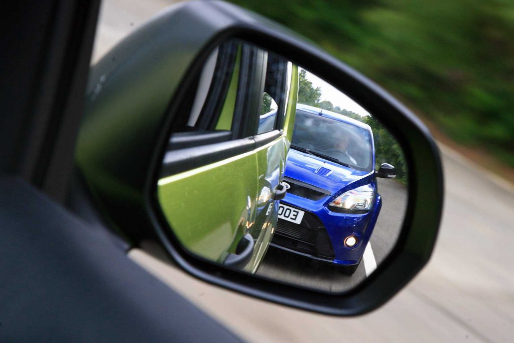 The 4 Types of Tailgaters and How to Avoid Them CAR FROM