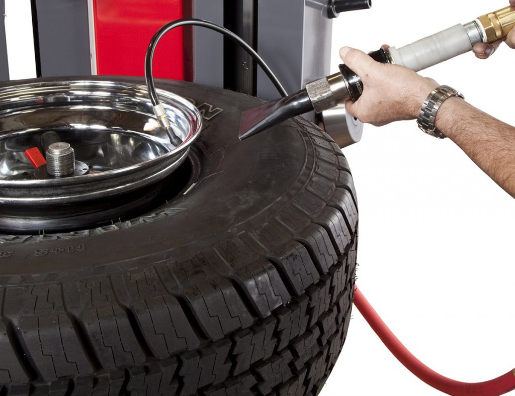 how to break a tire bead how to break a tire bead