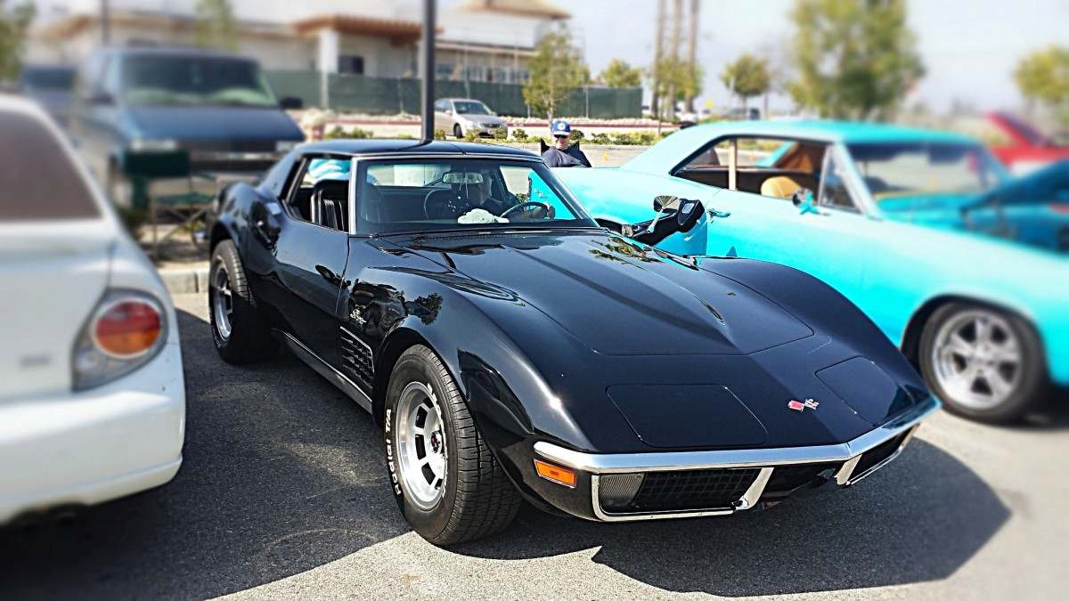 Dealerships will be eager to make a sale in January. car purchase January