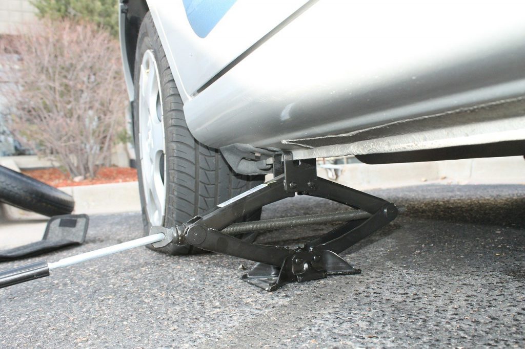 How to properly Use the Car Jack Stands how to use a car jack
