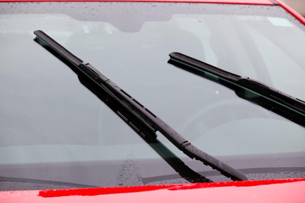 How Do Windshield Wipers Work? (A Complete Guide) CAR FROM JAPAN