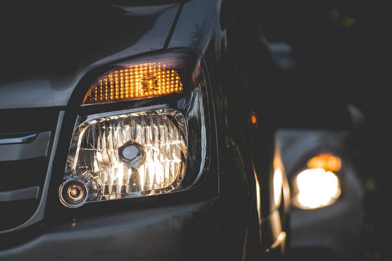 Halogen headlights are the cheapest option. types of headlight bulbs