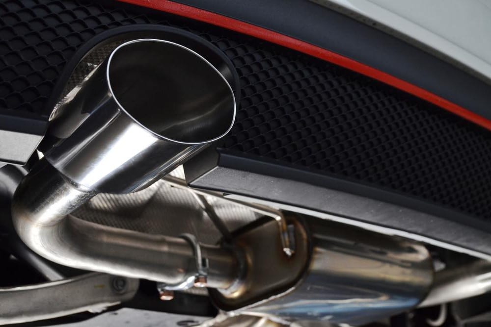 loud-exhaust-noises-reasons-and-how-to-fix-car-from-japan